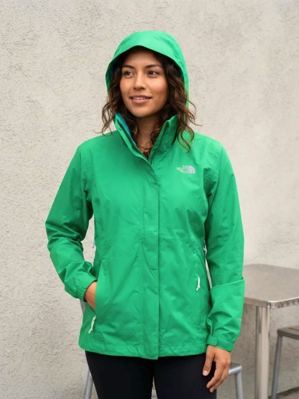 The North Face Resolve Hyvent Light Green Rain Jacket Womens size small
